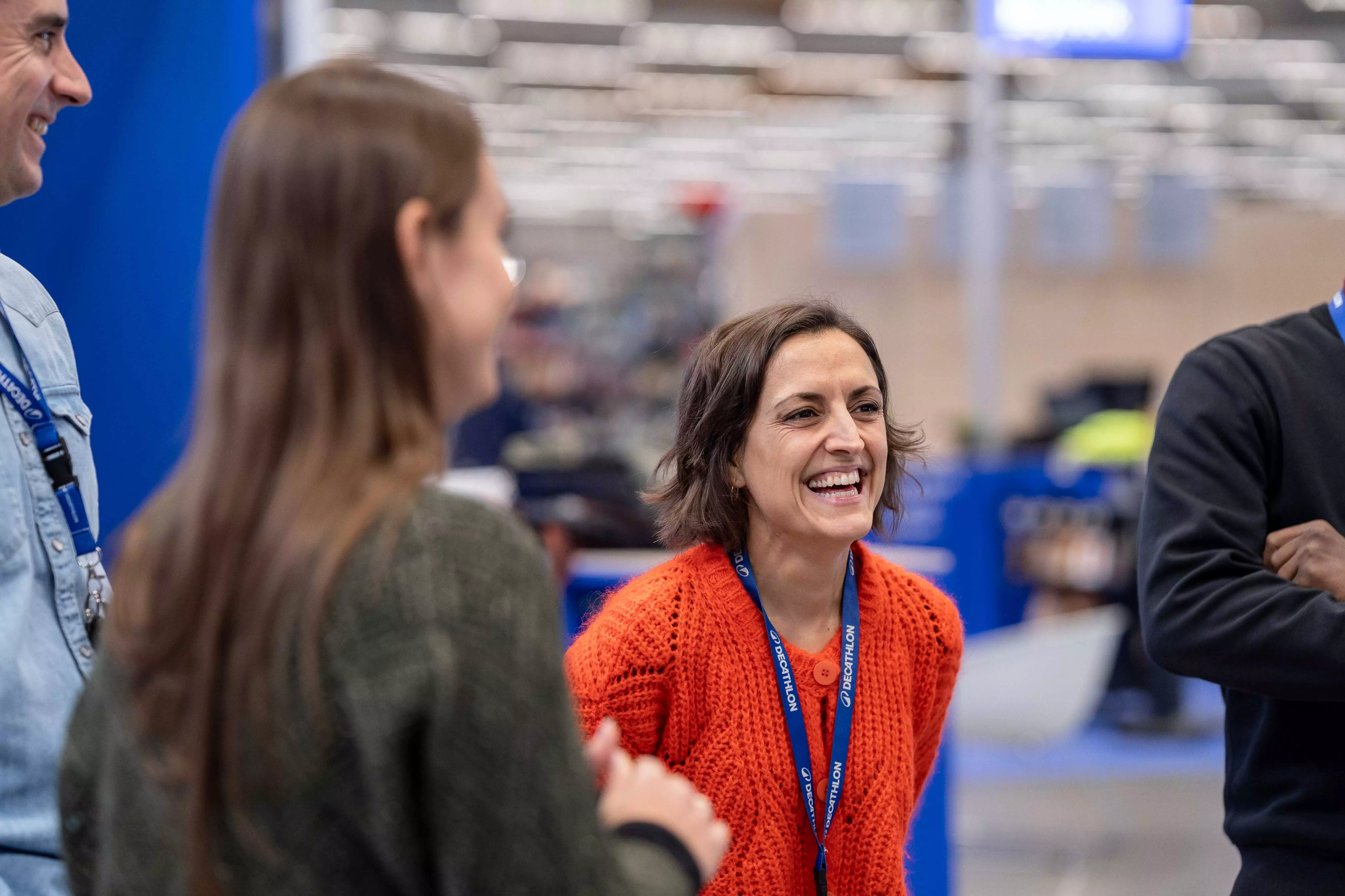 glimlach vrouwen winkel fun decathlon